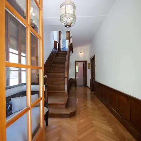 Pottery - By Myhomeincomo Apartment Carate Urio